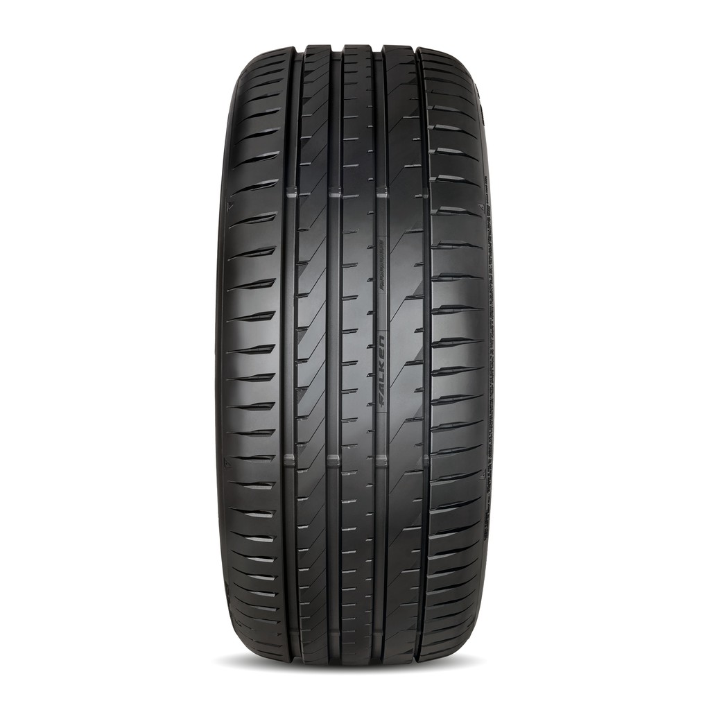 Falken_AZENIS-FK520_0Grad.jpg