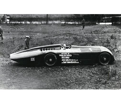 Sunbeam 1000 HP — ιστορικό αυτοκίνητο ρεκόρ ταχύτητας από το αρχείο Dunlop